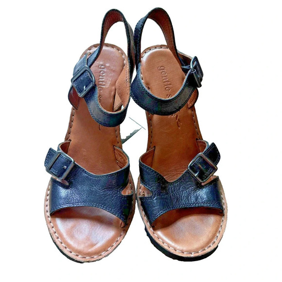 Gentle Souls By Kenneth Cole leather‎ sandals. Size 8 - Picture 1 of 6